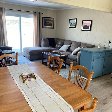 Rocky Harbour Oceanfrontヴィラ エクステリア 写真