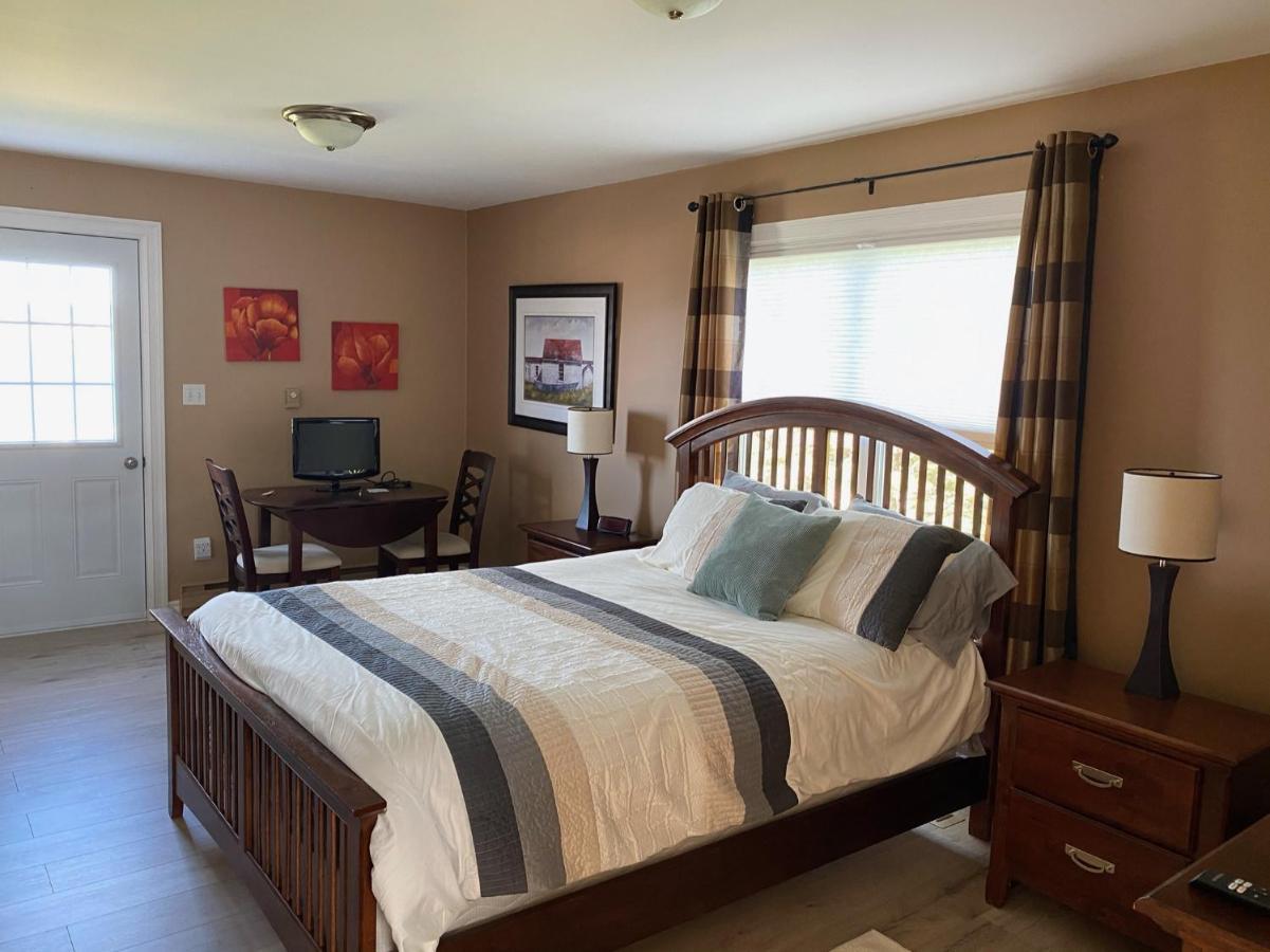 Rocky Harbour Oceanfrontヴィラ エクステリア 写真