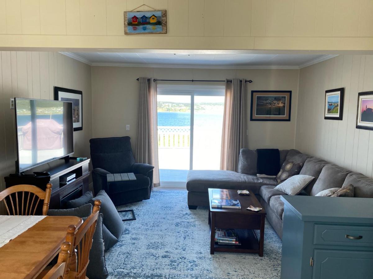 Rocky Harbour Oceanfrontヴィラ エクステリア 写真